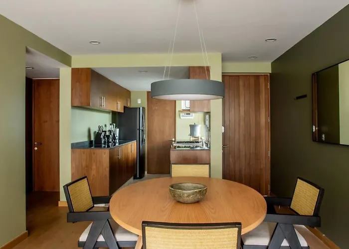 New 2br With Pool And Rooftop